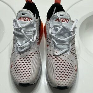 Women’s Nike air 270 size 8